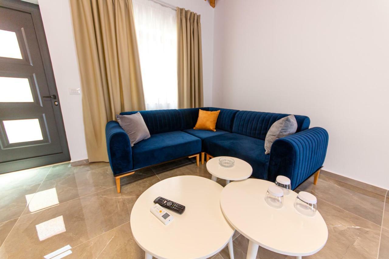 Santa Oliva Suites كساميل المظهر الخارجي الصورة