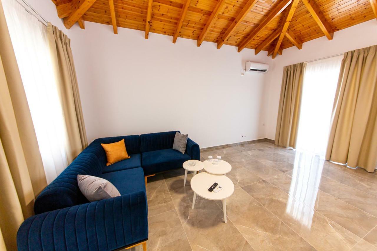 Santa Oliva Suites كساميل المظهر الخارجي الصورة