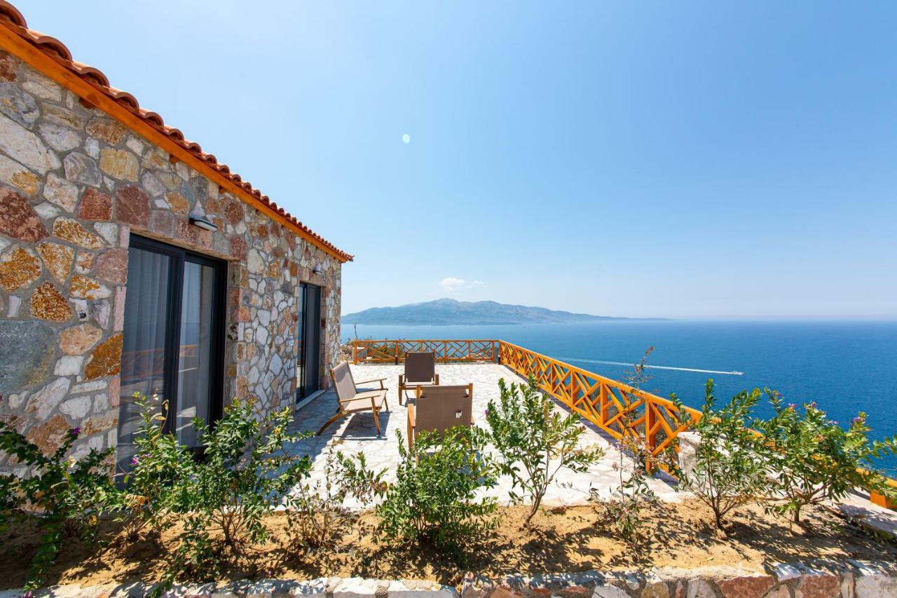 Santa Oliva Suites كساميل المظهر الخارجي الصورة